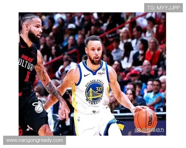 NBA季后赛争夺白热化巨星对决引爆联盟格局新变化