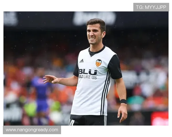 梅斯俱乐部宣布新赛季阵容调整 引进两名实力新援并续约主教练